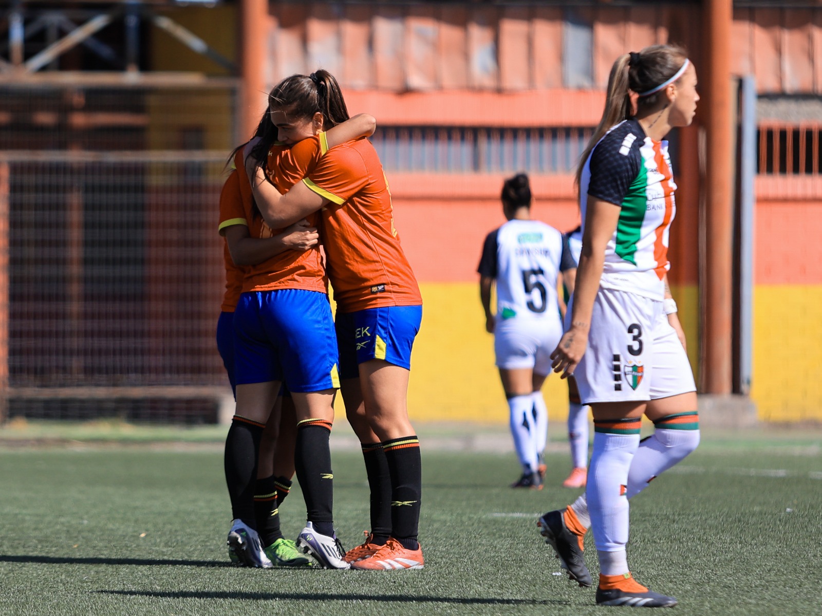 Medel encumbra a Unión Española al liderato exclusivo
