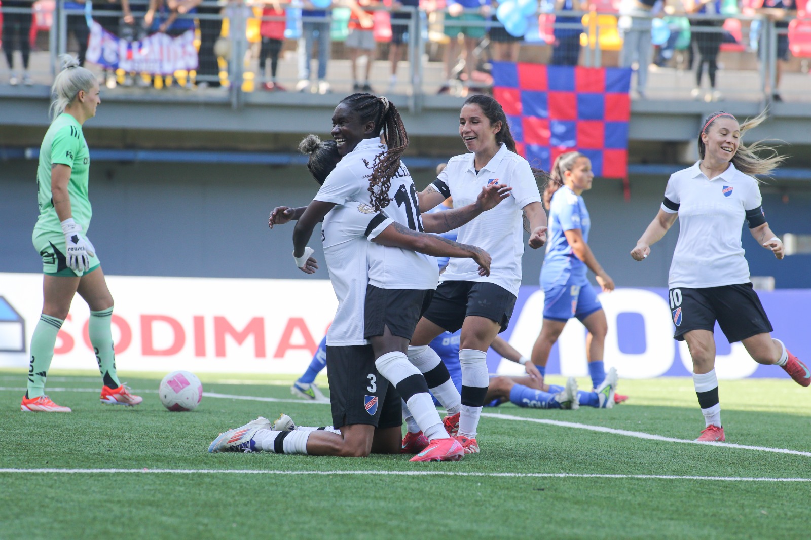 Colo Colo se quedó con la victoria en el Superclásico ante la U