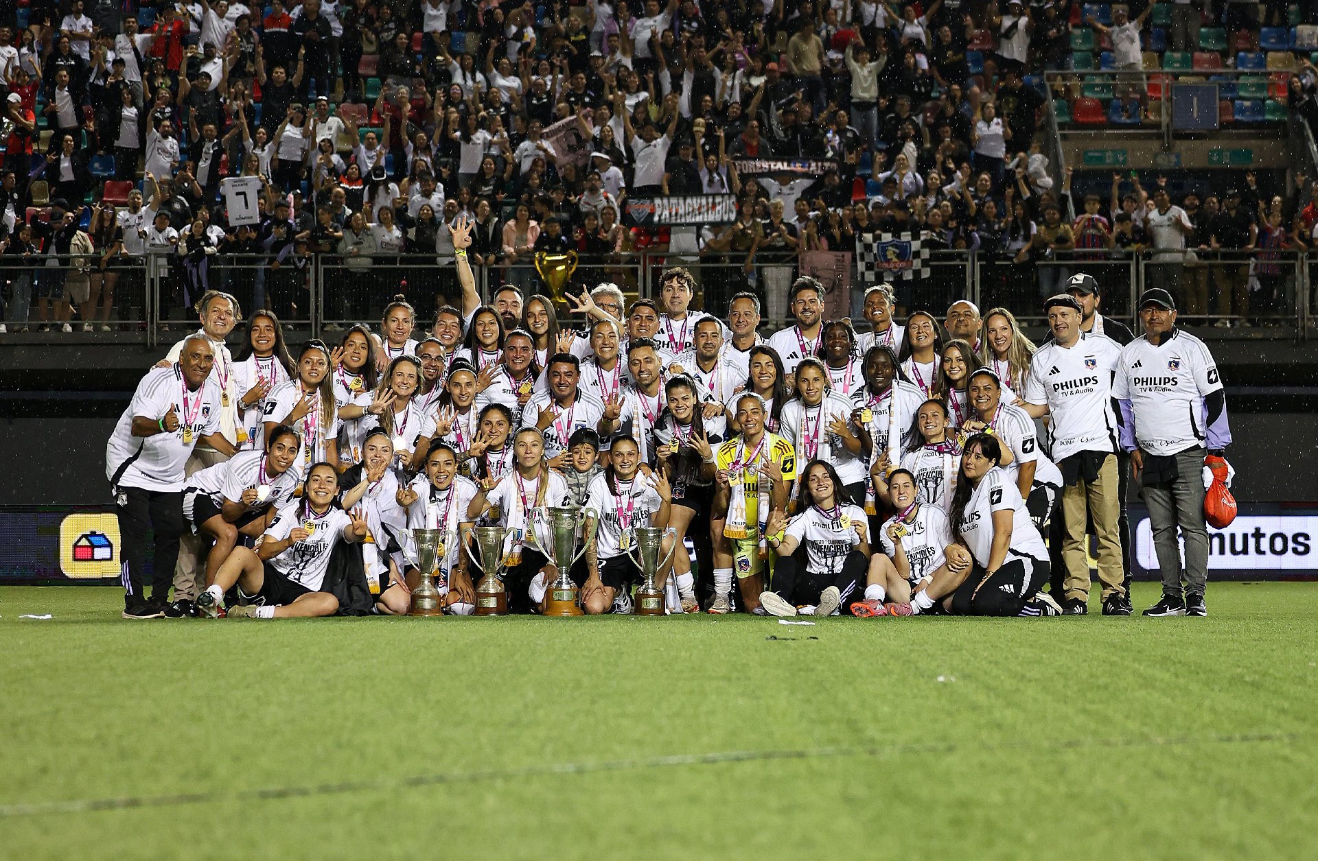 Colo Colo se proclamó campeón invicto en el Campeonato Femenino